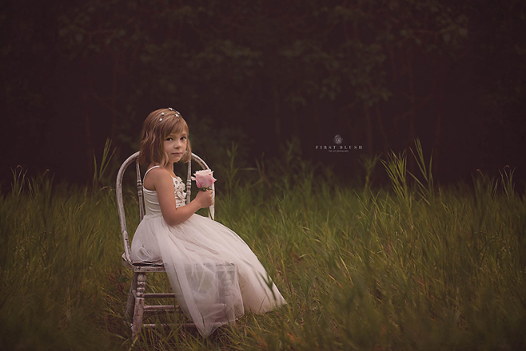 Red Deer Children look amazing with Suzanne Taylor Photography near Bentley, AB