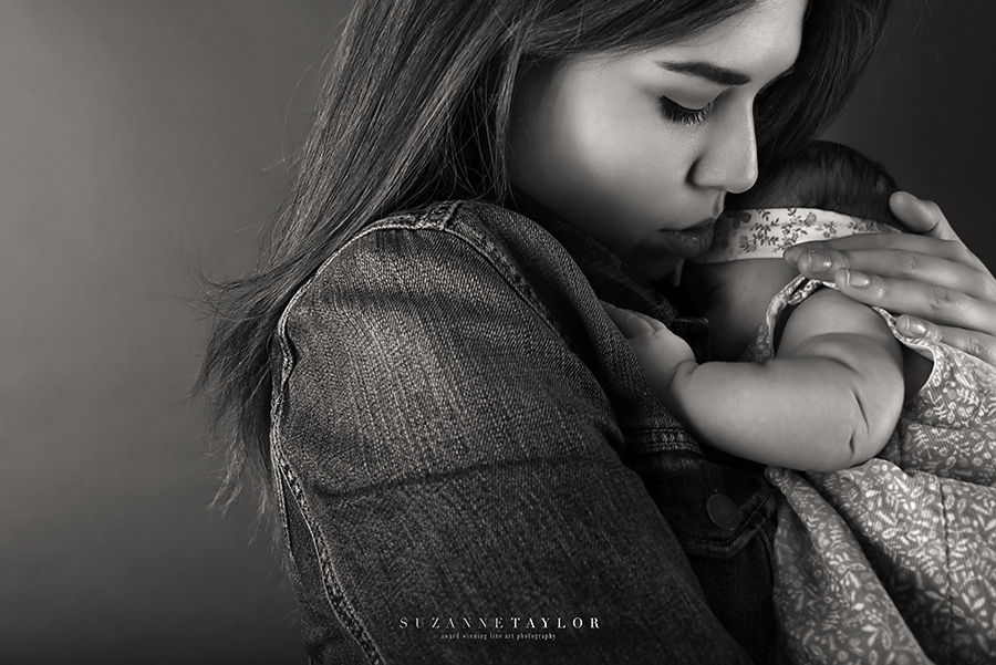 Motherhood photography sessions by Red Deer Fine Art photographer Suzanne Taylor Photography