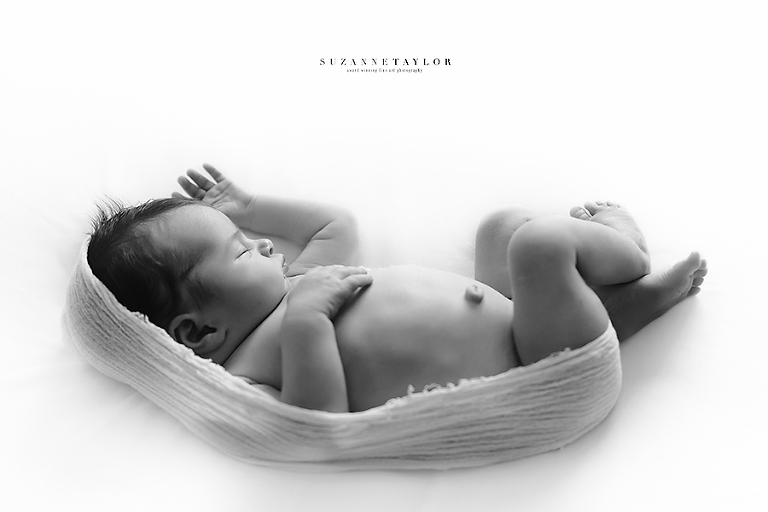 Red Deer and Calgary Newborn Photographer Suzanne Taylor Photography