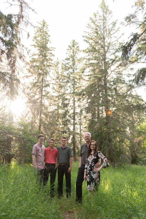 Family photos in Red Deer Alberta can be beautiful and push the boundaries